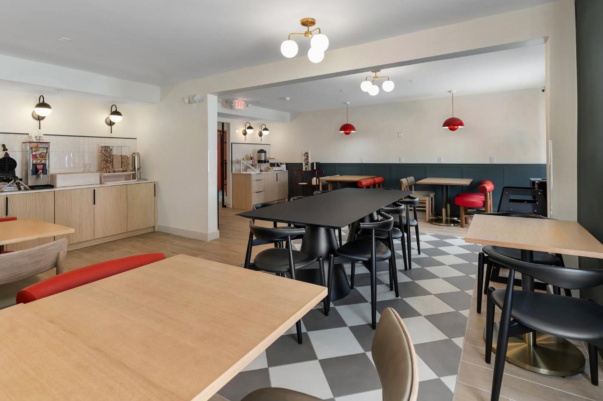 Bob Hotels Tallahassee - Boutique On Budget Exterior foto